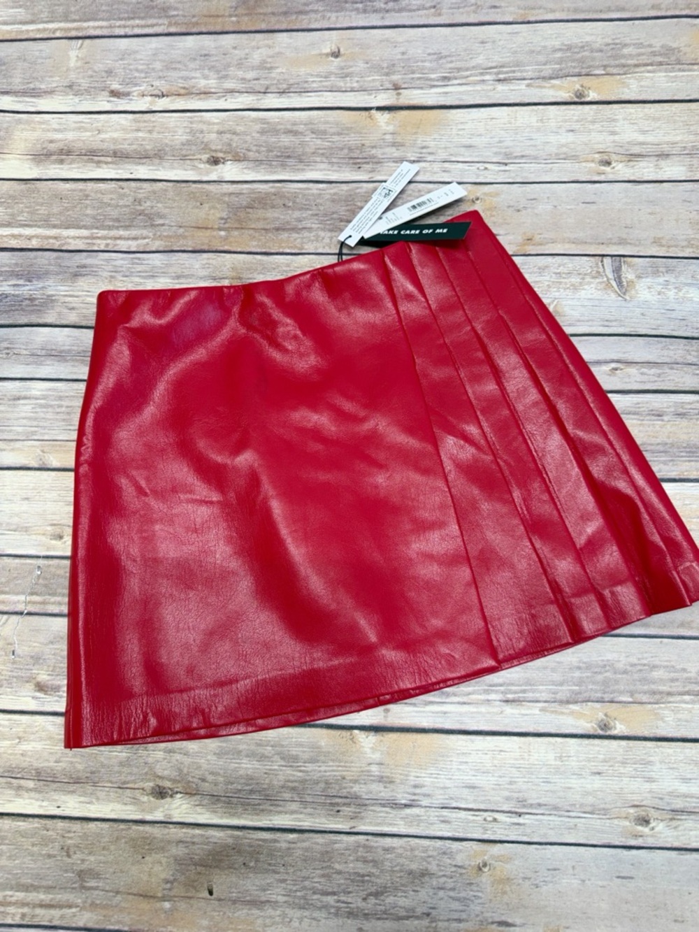 Alice + Olivia Women’s Faux Leather Toni Skirt in Perfect Ruby Size 4